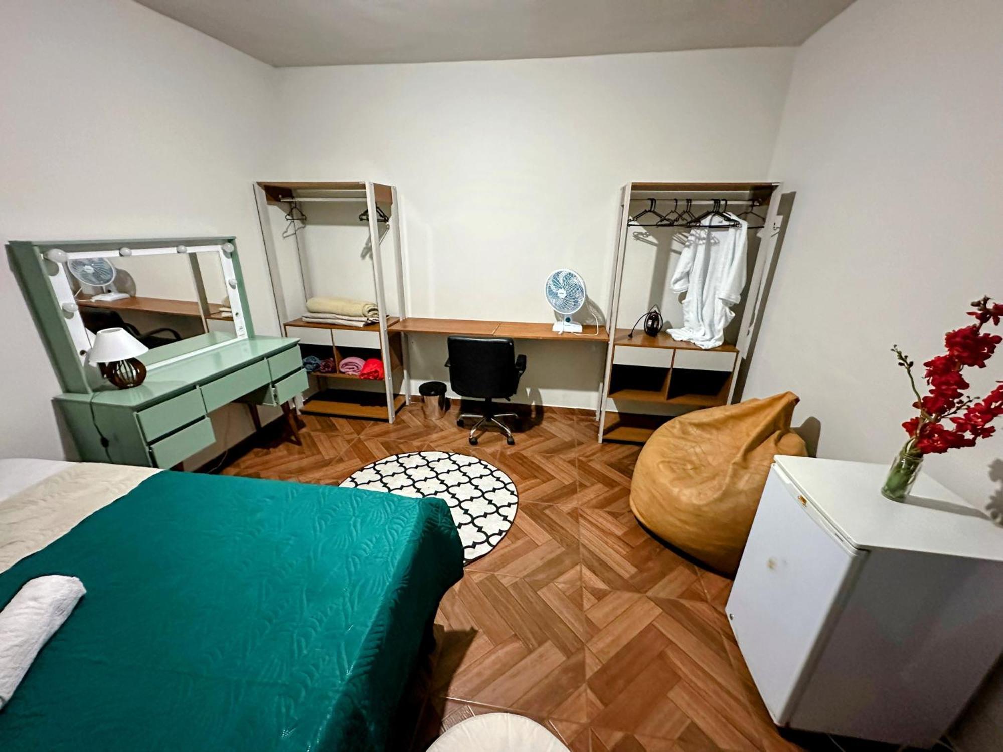 Quarto Duplo Apartment เบโลโอรีซอนชี ภายนอก รูปภาพ