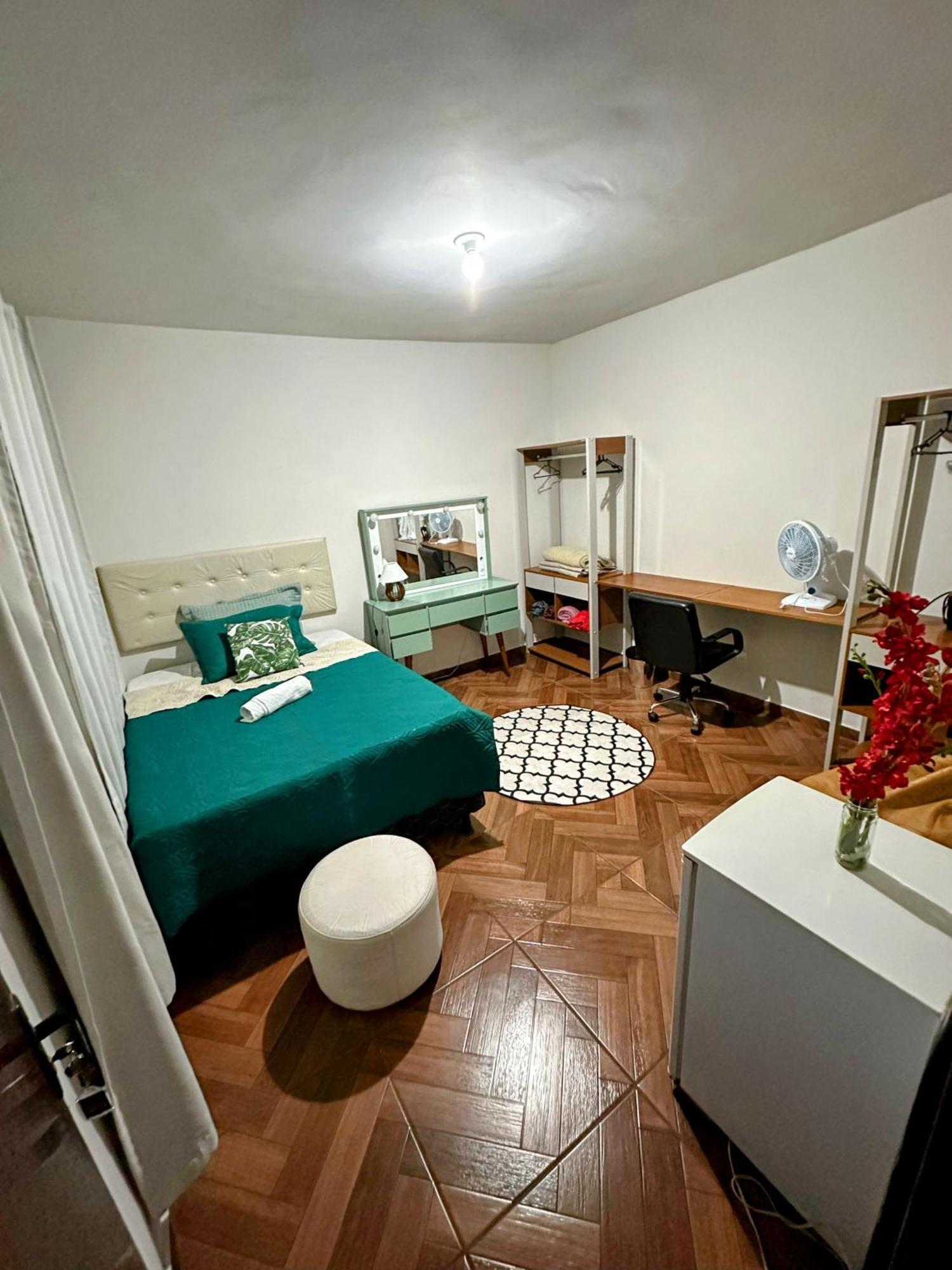 Quarto Duplo Apartment เบโลโอรีซอนชี ภายนอก รูปภาพ